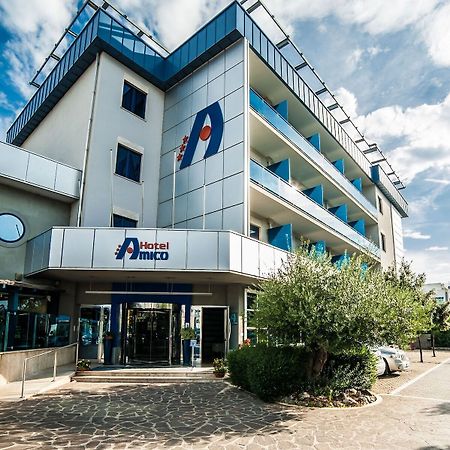 Hotel Amico Чита' Сант'Анджело Екстериор снимка