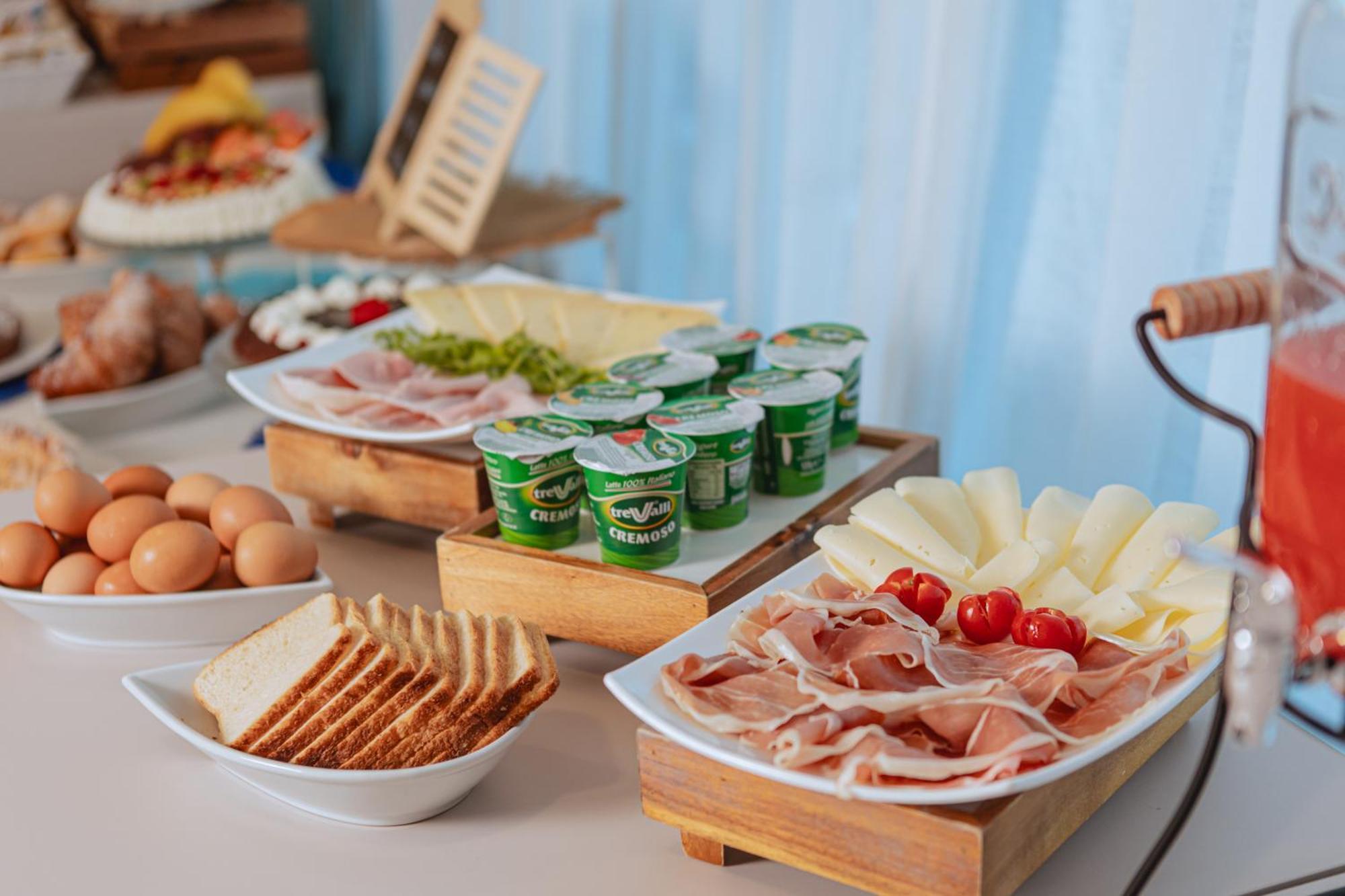 Hotel Amico Чита' Сант'Анджело Екстериор снимка