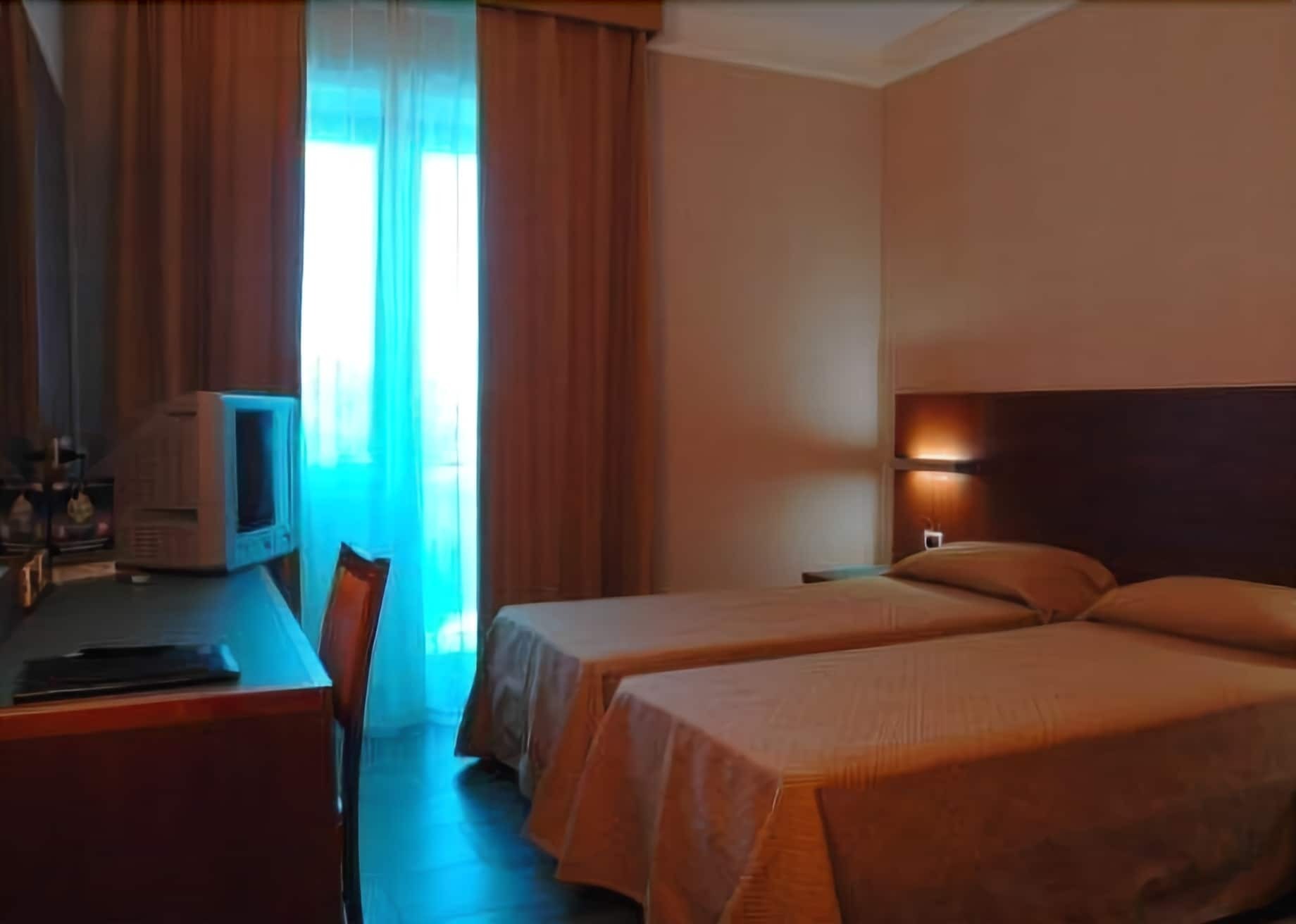 Hotel Amico Чита' Сант'Анджело Екстериор снимка